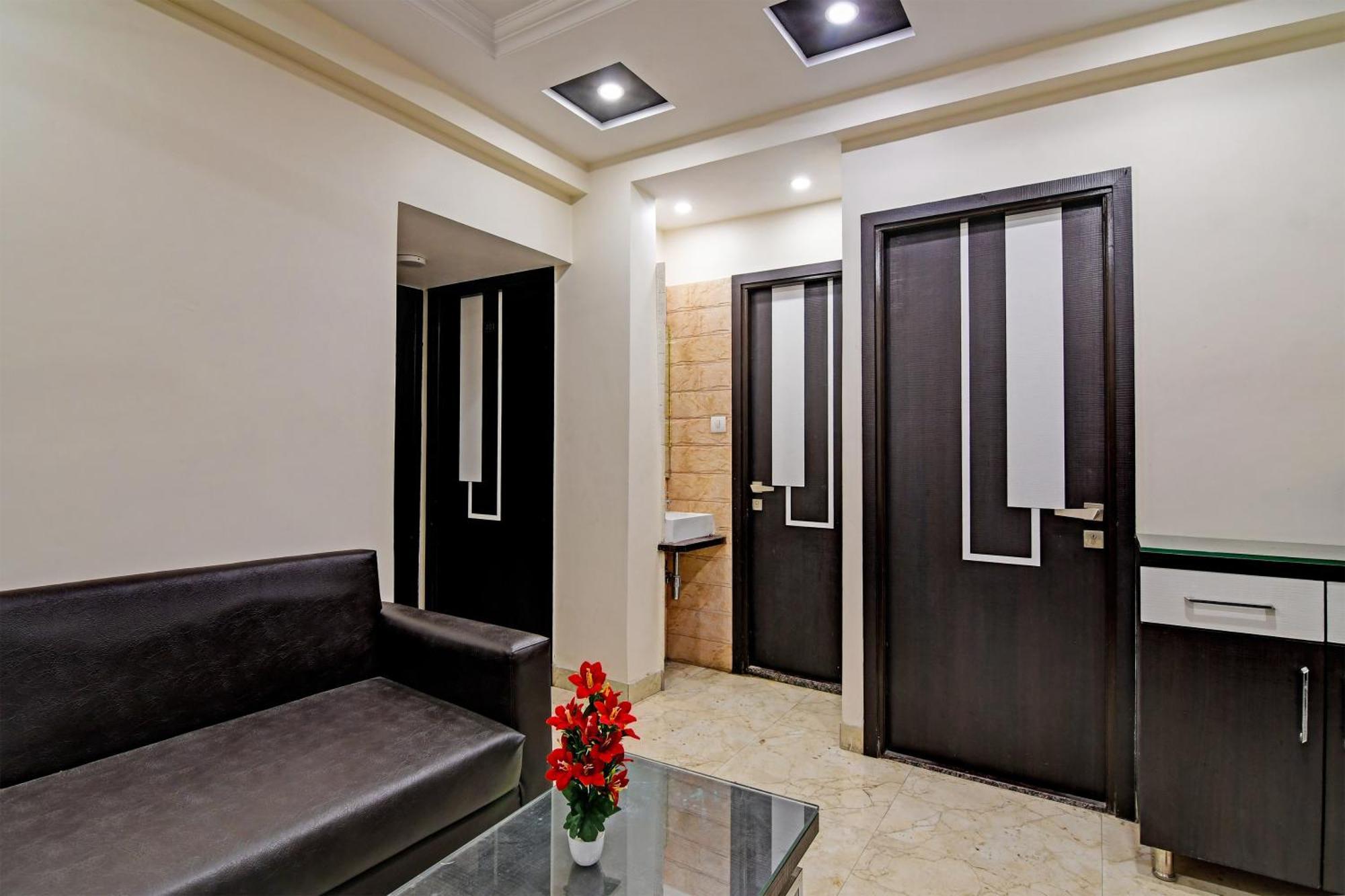 Hotel O Shivaalay Inn Near Newtown Bus Stand Kalkuta Zewnętrze zdjęcie