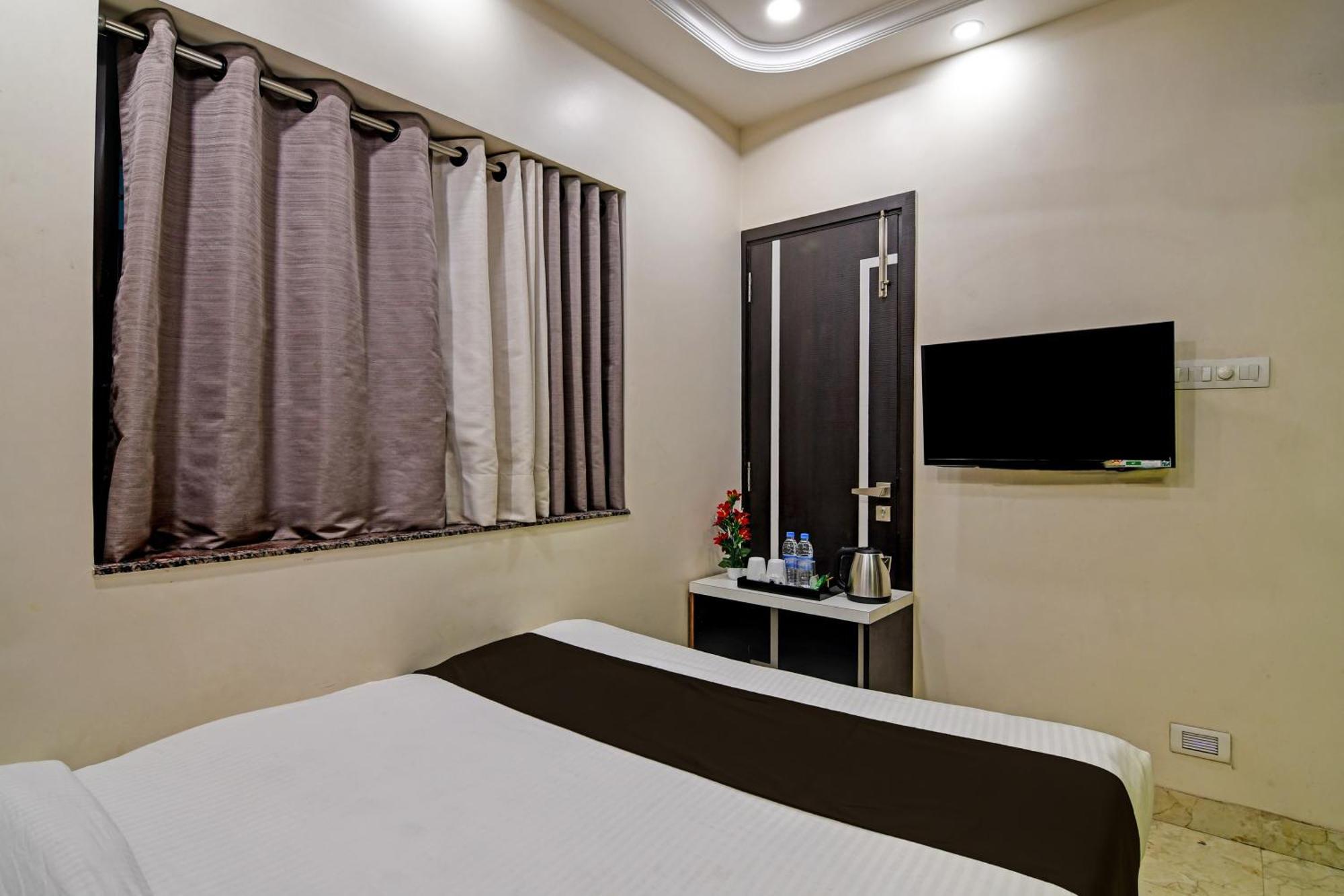 Hotel O Shivaalay Inn Near Newtown Bus Stand Kalkuta Zewnętrze zdjęcie