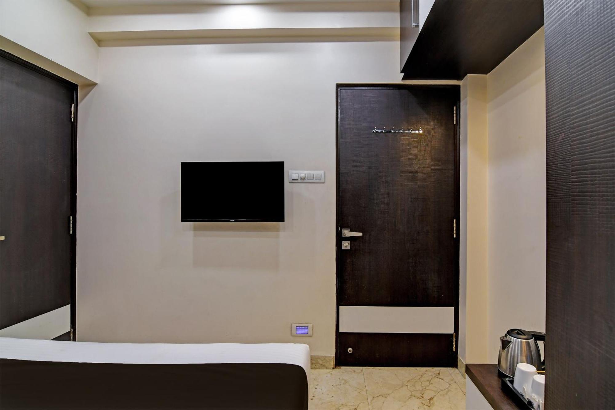 Hotel O Shivaalay Inn Near Newtown Bus Stand Kalkuta Zewnętrze zdjęcie